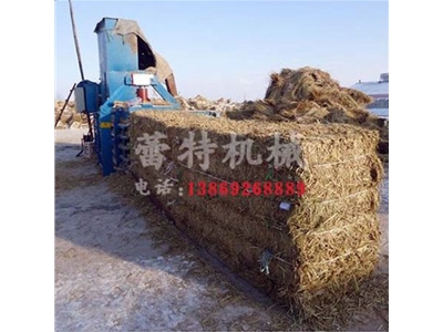大型秸秆打包机